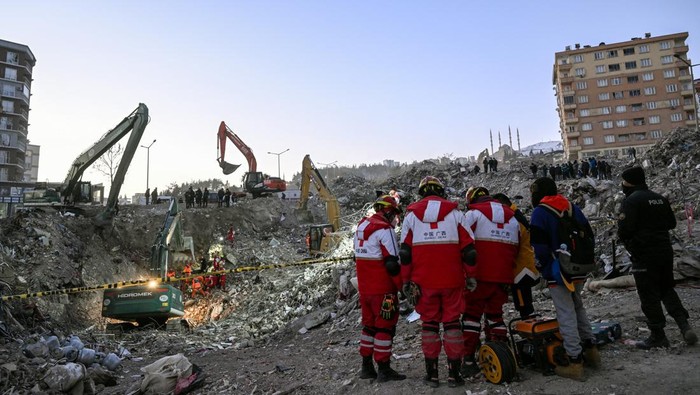 278 Jam Tertimpa Reruntuhan Gempa Turki, Pria 45 Tahun Ditemukan Selamat