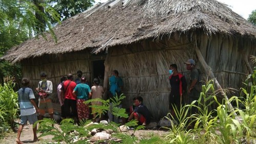 TKP penemuan mayat lansia bernama Alexander Tupa (78) asal Desa Kolabe, Kecamatan Amfoang Utara, Kabupaten Kupang, NTT.