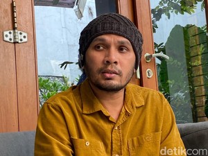 Hanan Attaki Sang Penggerak Pemuda Hijrah
