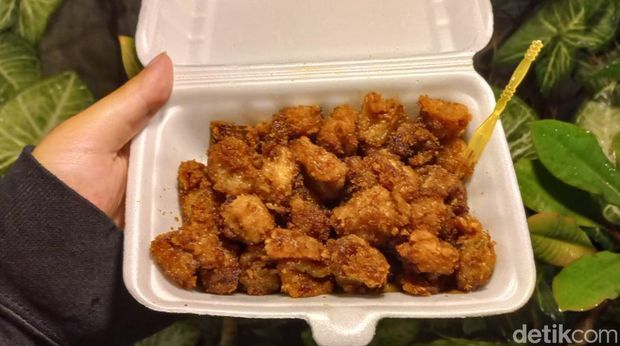 Varian pisang goreng di Malang