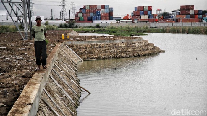 Waduk Belibis, Solusi Banjir untuk Warga Semper Jakarta Utara Pemkot Jakarta Utara tengah membangun Waduk Belibis, Semper, Jakarta Utara. Waduk ini sebagai solusi masalah banjir di Jakarta Utara.