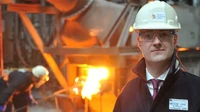 Perusahaan ini juga merupakan perusahaan patungan untuk perusahaan baja Nordik SSAB, perusahaan pertambangan LKAB dan energi perusahaan Vattenfall, didorong oleh pendanaan negara dari Badan Energi Swedia dan dana Inovasi Uni Eropa. Tapi usaha lain harus membantu meningkatkan proporsi baja hijau yang tersedia di Eropa.