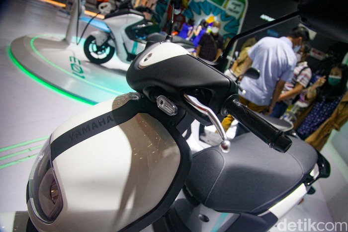 Yamaha Indonesia mengenalkan Yamaha NEOS  di pameran Indonesia International Motor Show atau IIMS 2023. Motor listrik tersebut belum mulai dijual di Tanah Air.