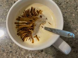 10 Karya Seni yang Tercipta Tidak Sengaja, Cantik Banget!