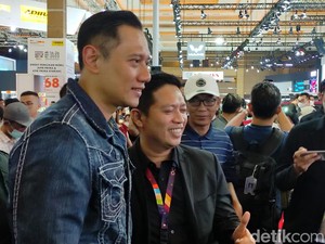 Harapan AHY Usai Lihat Mobil Esemka di IIMS 2023