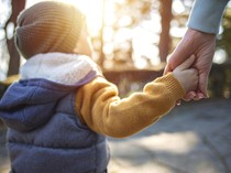 Kalender Jawa Minggu Legi 15 Desember 2024: Pelindung Keluarga