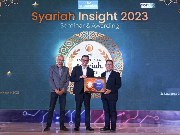 Bank DKI Syariah Raih Top Sharia Business Unit 2023