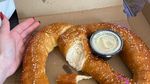Gokil! 10 Makanan Porsi Jumbo Ini Bikin Netizen Melongo