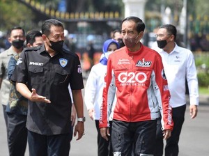 Jokowi Akan Dikukuhkan Jadi Bapak Otomotif RI di IMI Awards Malam Ini