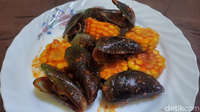 Kerang hijau saus padang