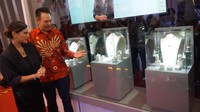 Sebagai perusahaan jewellry terdepan yang terus mengikuti tren fesyen, PT. Lotus Lingga Pratama (Lotus Gold) ingin selalu memanjakan perempuan Indonesia dengan kembali menghadirkan koleksi terbaru “Black Rose”. 
