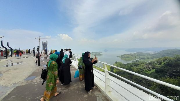 Masjid Al Kamil di Sumedang.