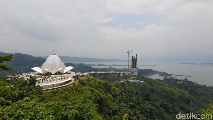 Masjid Al Kamil di Sumedang.