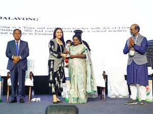 Ikuti The 4th ASEAN-India Youth Summit, Meryl Raih Youth Award