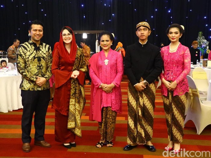 Momen pernikahan adik ipar Presiden Jokowi Momen pernikahan adik ipar Presiden Jokowi