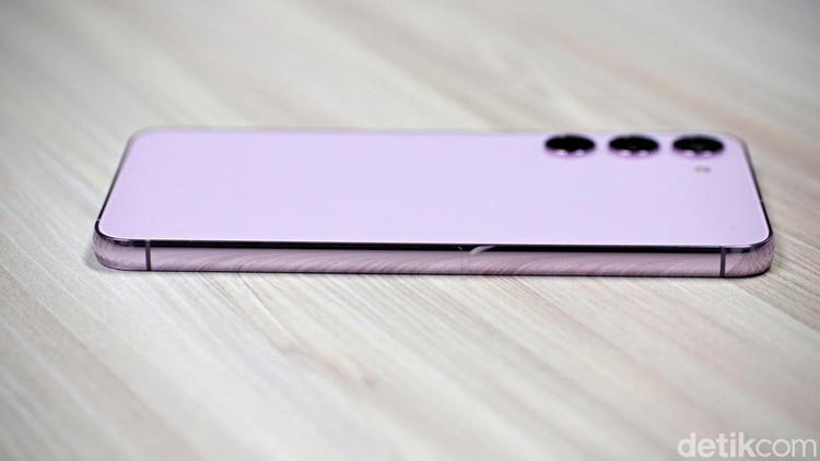 Samsung Galaxy S23 Plus