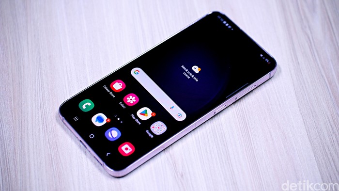 Samsung Galaxy S23 Plus