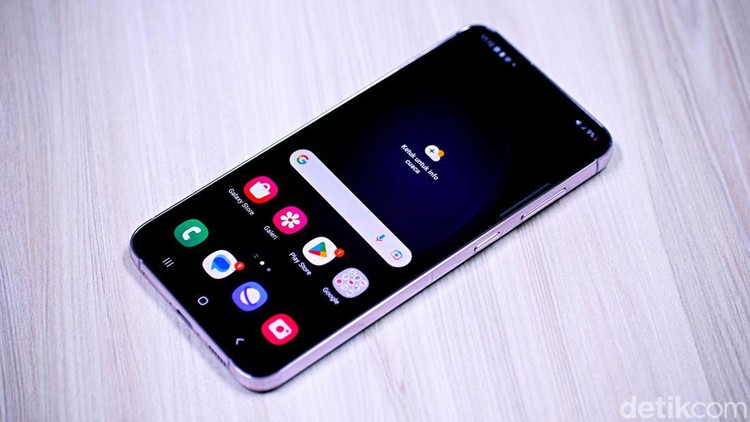 Samsung Galaxy S23 Plus