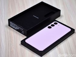 15 HP Flagship Paling Laris Sepanjang 2023, iPhone Mendominasi