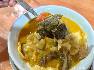40 Tahun Penjual Soto Ini Pertahankan Kualitas hingga Jual Resep Rp 50 Juta