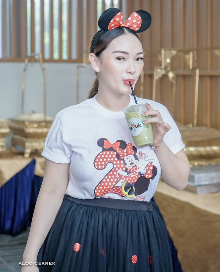 Zaskia Gotik Punya Restoran di Bali hingga Hobi Kulineran