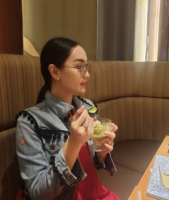 Zaskia Gotik Punya Restoran di Bali hingga Hobi Kulineran