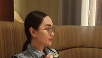 Di sebuah restoran Jepang, ibu dua anak ini juga sempat memesan es krim matcha yang enak. Foto: Instagram @zaskia_gotix