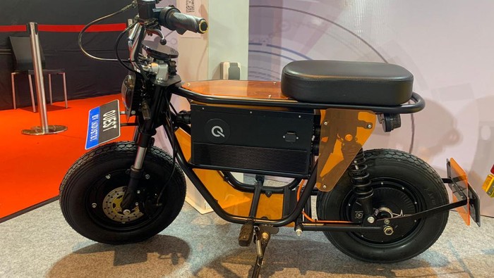 Atom II