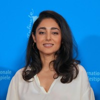“Iran tidak membutuhkan aktor atau seniman sepertimu. Kamu bisa memberikan layanan seni di tempat lain,” demikian pernyataan dari pemerintah Iran untuk Golshifteh Farahani pada 2012, seperti dikutip Telegraph. Foto: Dok. Getty Images