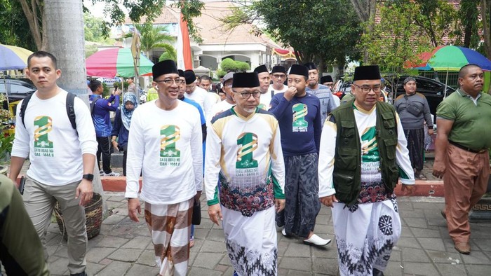 Lihat Lagi Meriahnya Kirab dan Expo NU di Kraksaan Jatim Lihat Lagi Meriahnya Kirab dan Expo NU di Kraksaan Jatim