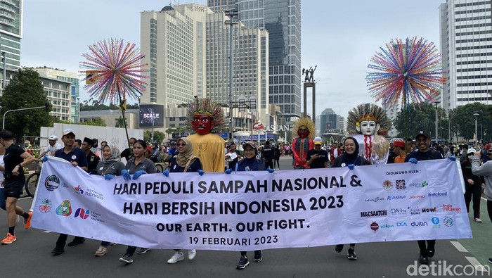 Masyarakat peringati Hari Sampah Nasional di CFD, Jakpus (Devi/detikcom)