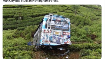 Sementara City terjebak di hutan Nottingham Forest. Foto: Twitter