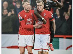 Man City Gagal Maning, Meme Arsenal Full Senyum