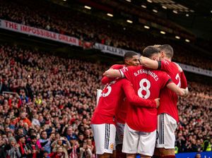Dear Arsenal dan Manchester City, Awas Ada MU!