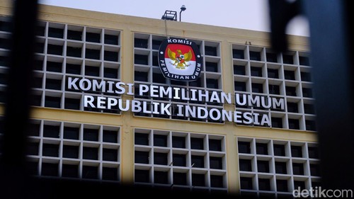 KPU mengumumkan enam partai baru peserta Pemilu 2024. Berdasarkan pembaruan, ada 24 partai politik peserta Pemilu 2024 jika sebelumnya berjumlah 17 parpol.