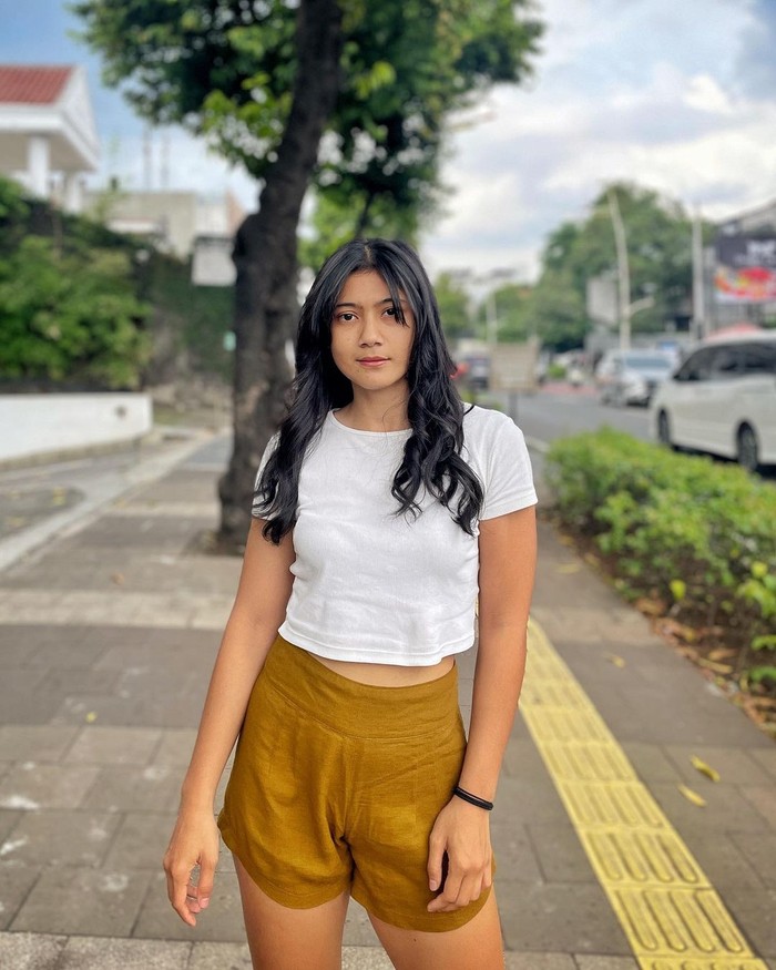 akina fathia akina fathia