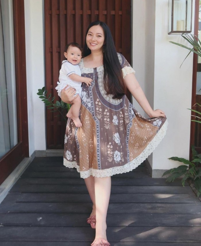Artis Momong Anak Artis Momong Anak