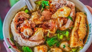 Gurih Mantap! 20 Bakso Beranak Ada di Sini