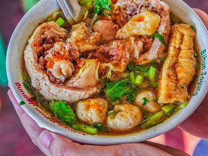 Gurih Mantap! 20 Bakso Beranak Ada di Sini