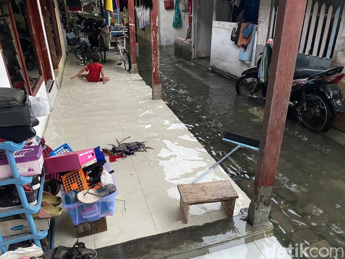 Banjir di Surabaya