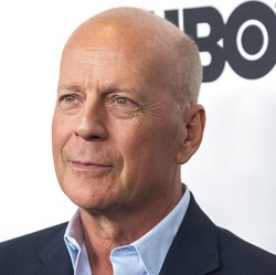 Kabar Terbaru Bruce Willis Usai 3 Tahun Sakit