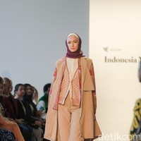 Menurut Irin, Charaka Collection juga menggambarkan perjalanan Kami. yang sudah mencapai 14 tahun berdiri. Foto: Dok. @kamiidea.