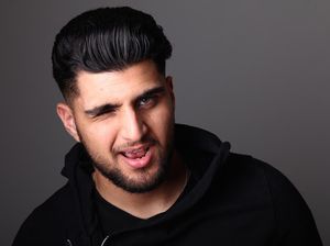 10 Gaya Rambut Pompadour yang Keren, Dijamin Tambah Ganteng!