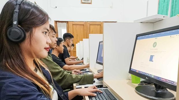 Ilustrasi bekerja dirumah (Dok: Virtary)