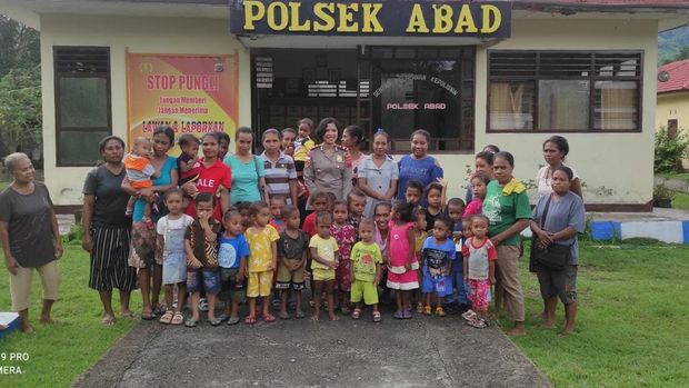 Kapolsek Alor Barat Daya Iptu Jeane Sakalla