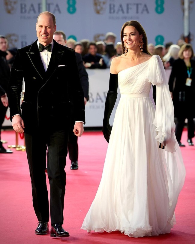 Namun, BAFTA 2023 terasa berbeda karena menjadi yang pertama bagi mereka setelah menyandang status Pangeran dan Putri Wales. Meski statusnya sudah berbeda, komitmen Kate Middleton pada gaya hidup yang berkelanjutan tidak berubah. (Foto: Instagram @princeandprincessofwales)
