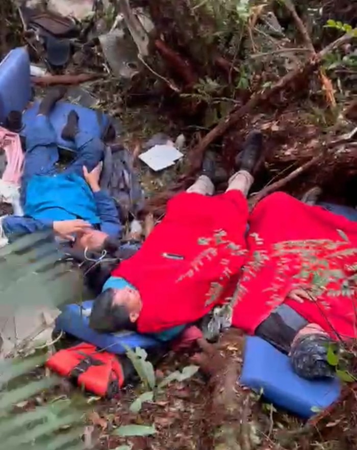 Kondisi rombongan helikopter Kapolda Jambi Irjen Rusdi yang jatuh di hutan Kerinci. (Foto: Istimewa)