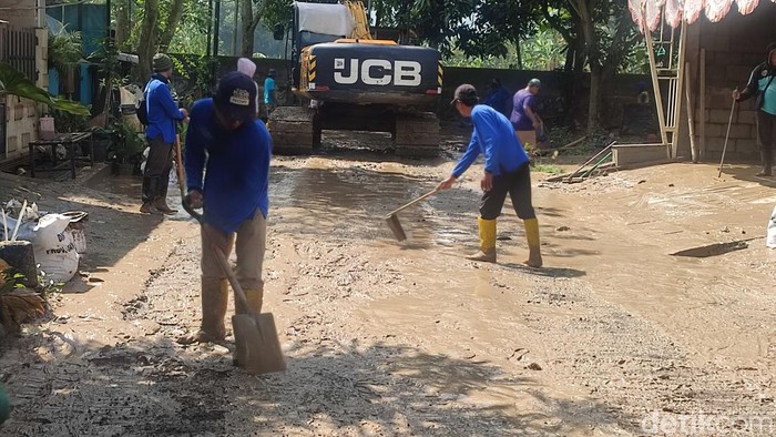 KondisiPerumahan Dinar Indah Semarang usai dua kali diterjang banjir, Senin (20/2/2023).
