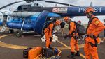 Momen Basarnas Bersiap Evakuasi Korban Helikopter Polda Jambi