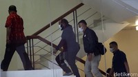 Kini, Ricky tiba di Gedung KPK untuk menjalani pemeriksaan.